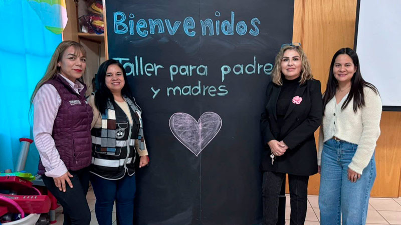 Barragán lleva orientación en salud mental a las escuelas de Morelia 