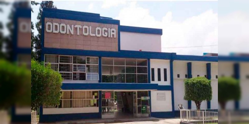 Odontología oferta diplomados con opción a titulación 