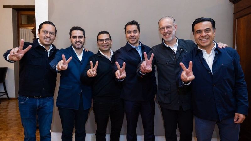 Felipe Fernando Macías encabeza encuestas del PAN rumbo al 2027 en Querétaro