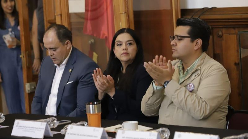 Sostienen diputadas y diputados del Congreso de Michoacán encuentro para visibilizar el lupus y enfermedades autoinmunes 