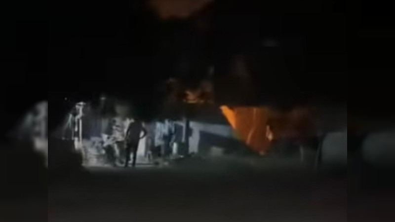 Fuerte explosión destruye vivienda en Buenavista, Michoacán: estruendo llegó hasta Apatzingán  