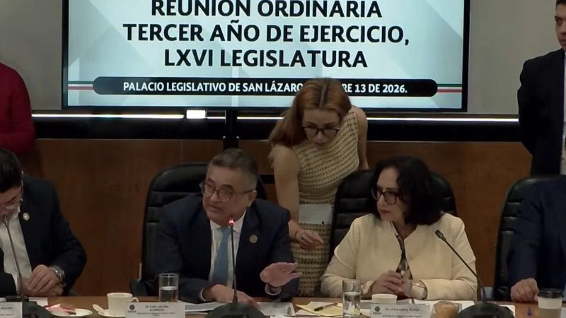 Deuda pública de México alcanzaría los 21.6 billones de pesos en 2027 