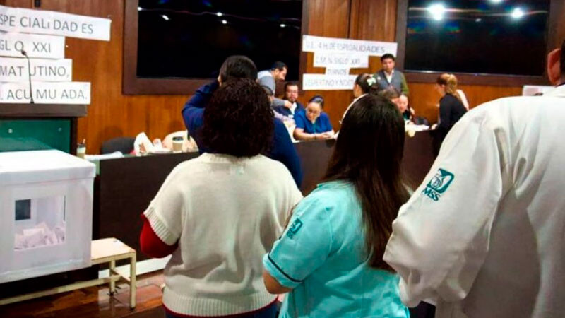 Trabajadores de la salud rechazan oferta de aumento salarial 