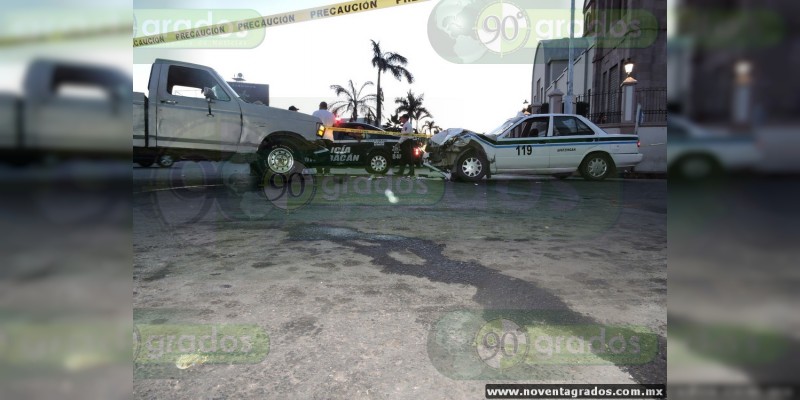 Muere taxista en choque en Apatzingán, Michoacán - Foto 4 