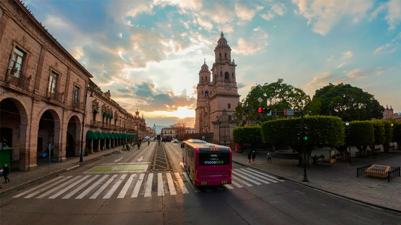 Morebús contará con unidades híbridas Yutong H12 para mejorar la movilidad en Morelia 