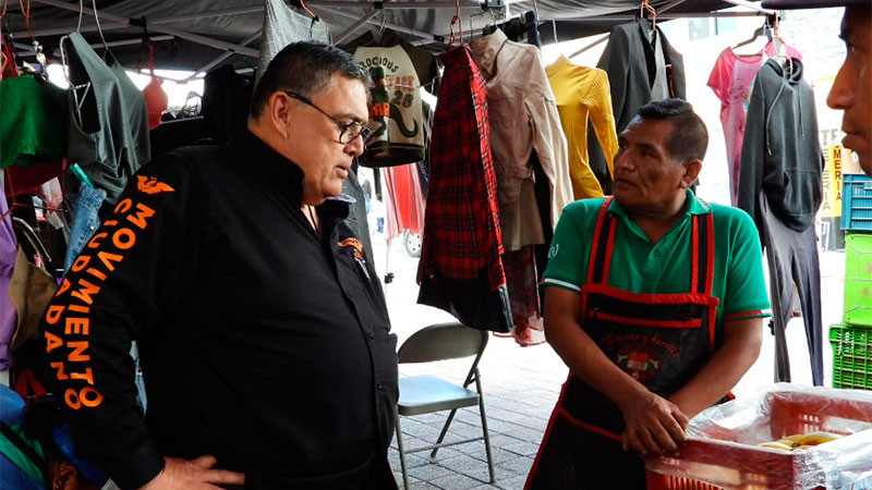 Inseguridad, principal demanda en el tianguis de Satélite de Querétaro: Armando Rivera 