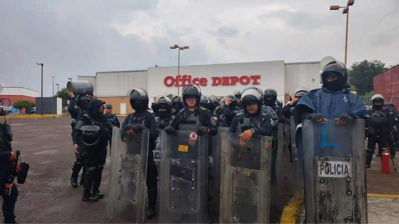 Guardia Civil despliega operativo ante marcha de estudiantes normalistas 