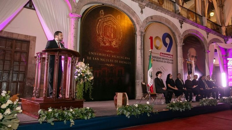 Que la UMSNH siga siendo la puerta abierta para todos: Reyes Galindo 
