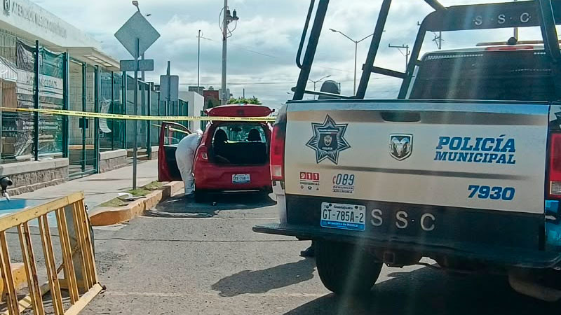Ultiman a tiros a mujer y dejan herido a un conductor por aplicación, en Celaya, Guanajuato 