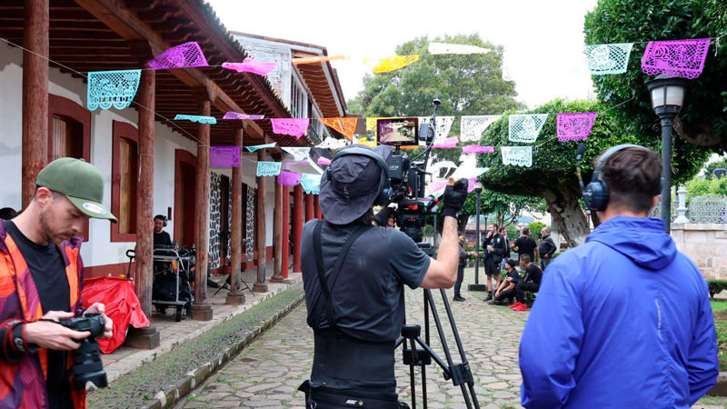 Sectur acerca asesoría especializada en derecho del entretenimiento a creadores audiovisuales de Michoacán 