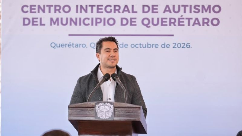 Colocan primera piedra del Centro Integral de Autismo en Querétaro 