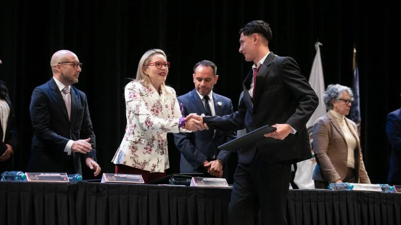 Las decisiones que se han tomado en esta administración, han sido por el bien de la UMSNH: Yarabí Ávila 