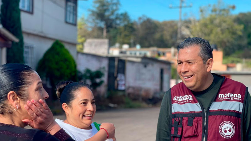 Comunidades de Morelia reconocen a Barragán por mejorar caminos rurales 