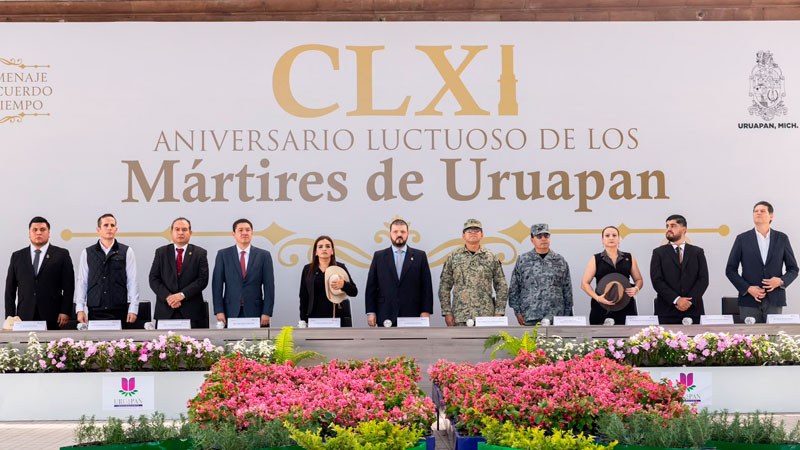 Encabeza Raúl Zepeda ceremonia por el 161 aniversario luctuoso de los Mártires de Uruapan 