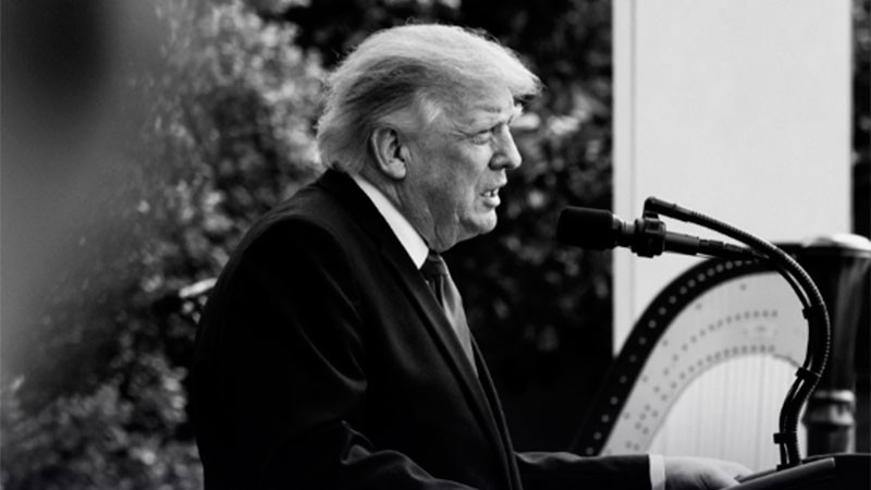 Google habría rechazado propuesta de Trump para llamar “Océano Trump” al Atlántico o Pacífico 