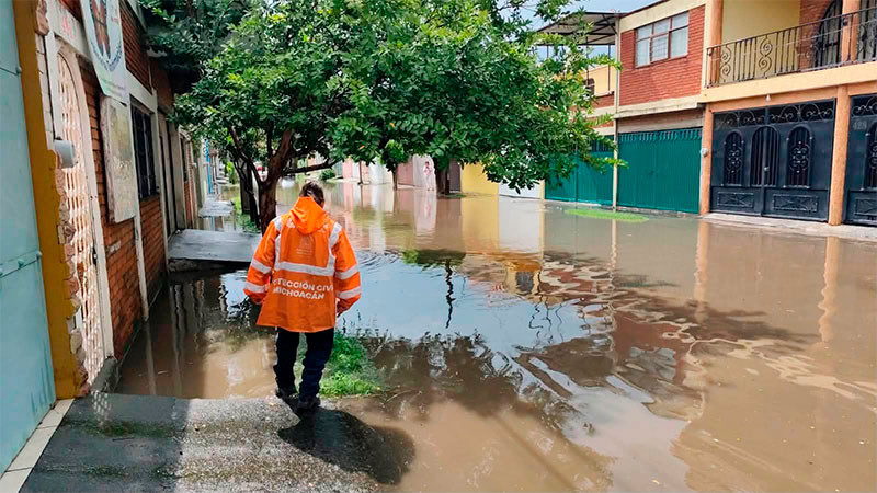 CNPC invita a la población a mantener medidas preventivas ante fuertes lluvias 