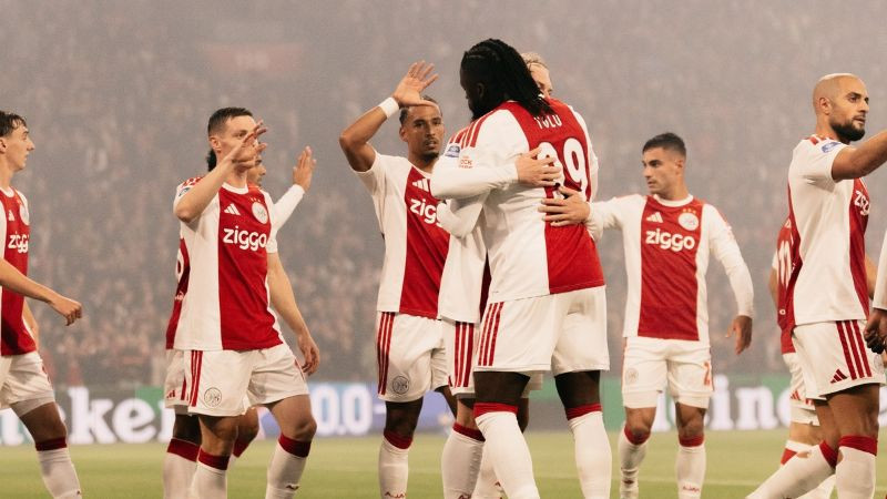 Ajax derrota 2-0 al Atalanta con dos goles en los últimos minutos en la UEFA Conference League 