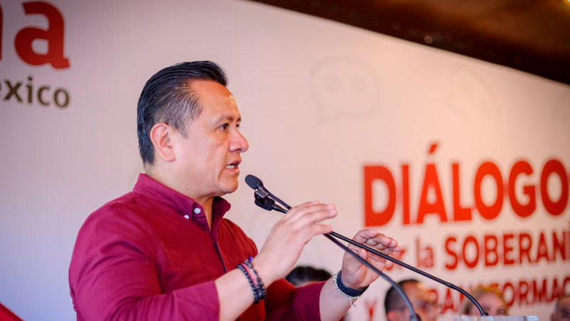 Centros de atención del cáncer de mama llegarán a los 32 estados: Carlos Torres Piña destaca anuncio de Sheinbaum 