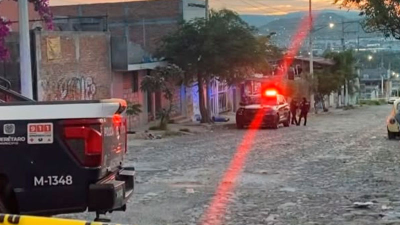 Ultiman con arma blanca a un joven en Loma Bonita de Querétaro capital 