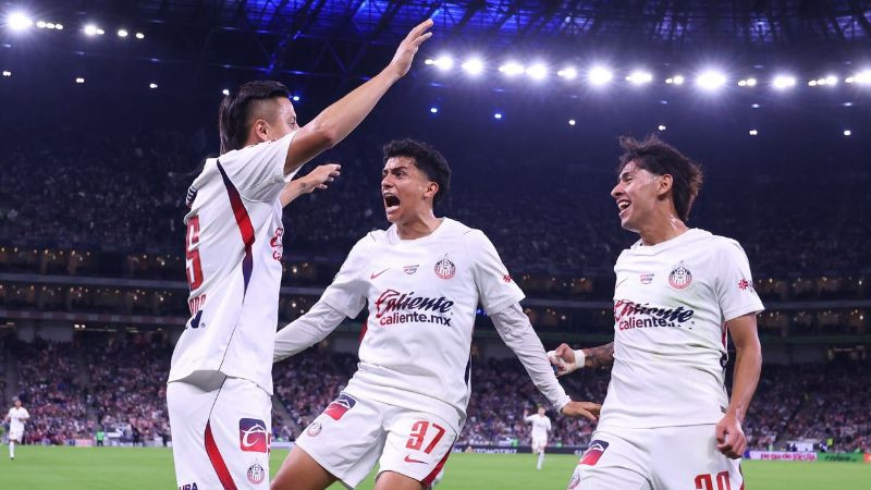 Chivas vence a Monterrey y se queda con los tres puntos en la Liga MX 