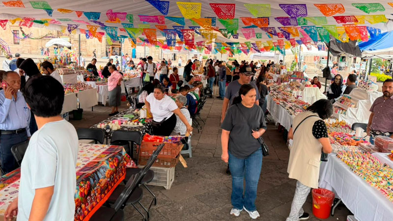 Gobierno de Morelia concluye con éxito el 5to Festival de la Calaverita de Azúcar 