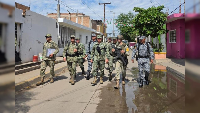 Máxima alerta en el Pacífico: General Trevilla Trejo supervisa tropas en Sinaloa y Nayarit; se reúne con gobernador para reforzar la seguridad 