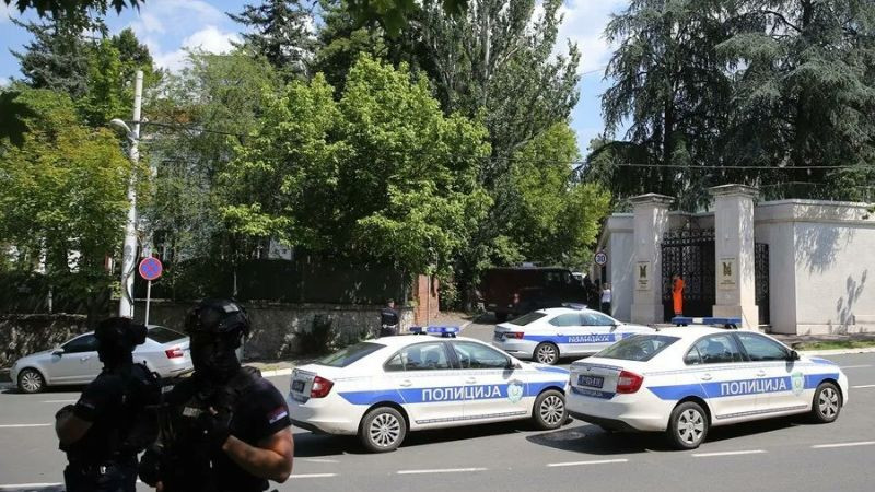 Ataque frente a embajada de Israel en Serbia deja un herido 