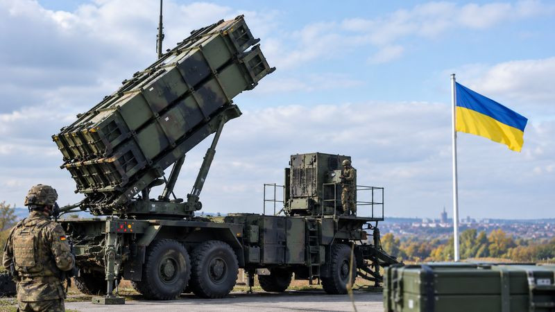 Estados Unidos aprueba venta de 500 misiles Patriot a Ucrania 