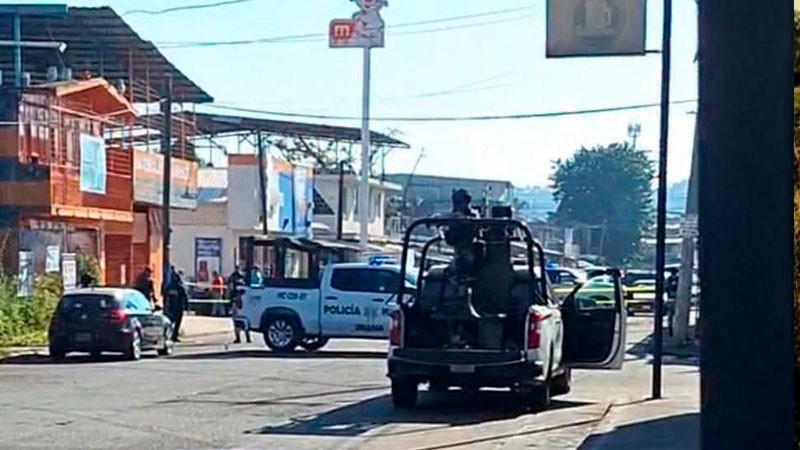 Balean fachada de ferretería en Uruapan, Michoacán, solo hubo daños materiales  