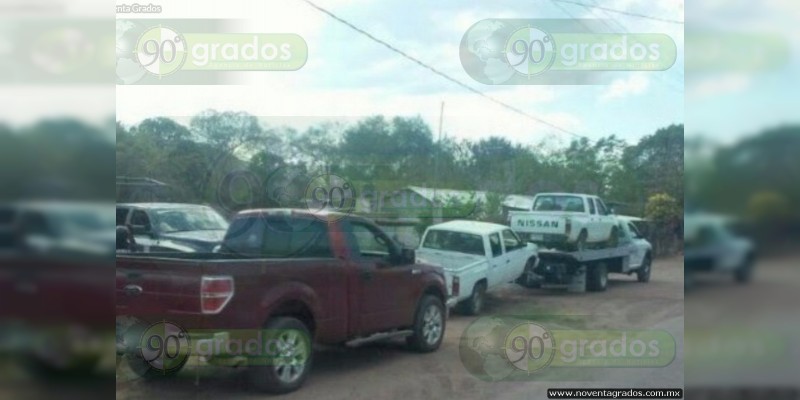 Aseguran seis vehículos robados en La Huacana y Parácuaro - Foto 1 