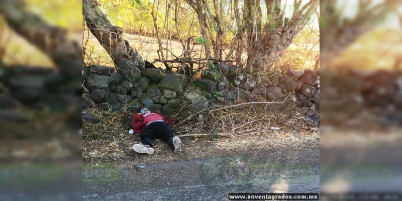 Maniatado y baleado localizan el cadáver de un hombre en Zamora, Michoacán 