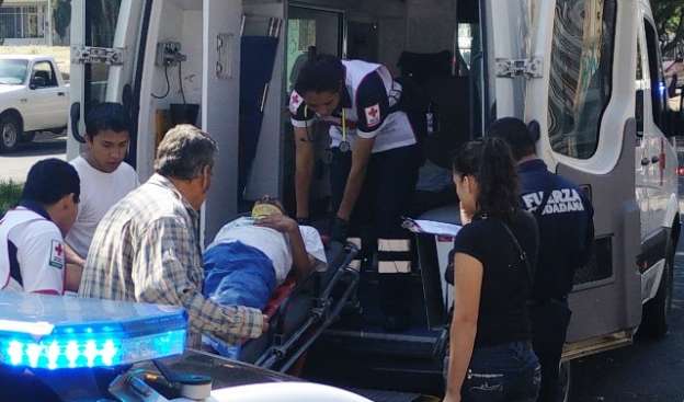 Siete personas lesionadas tras choque sobre la Quiroga - Zacapu 