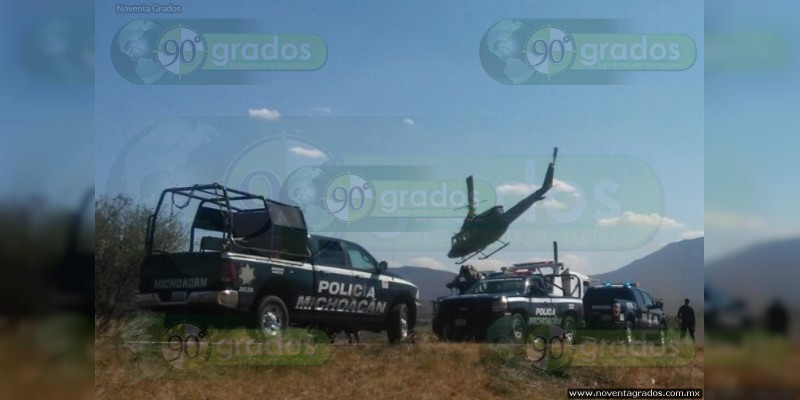 Fotogalería: Accidente de Ejército y Policías deja un muerto y 10 heridos, en Michoacán - Foto 8 