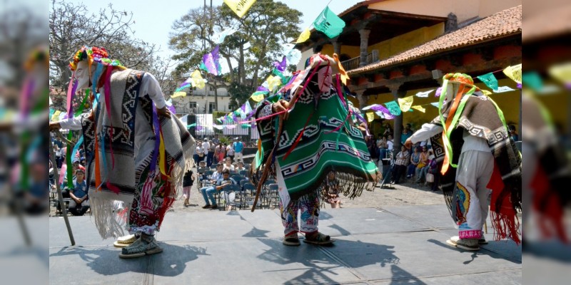 Festival purhépecha en  huatápera - Foto 2 