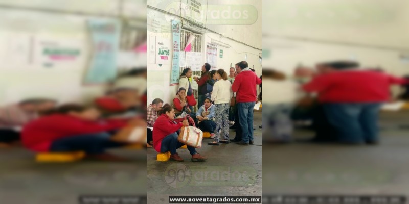 Trabajadores del Telebachillerato toman oficinas recaudadoras en Michoacán - Foto 2 