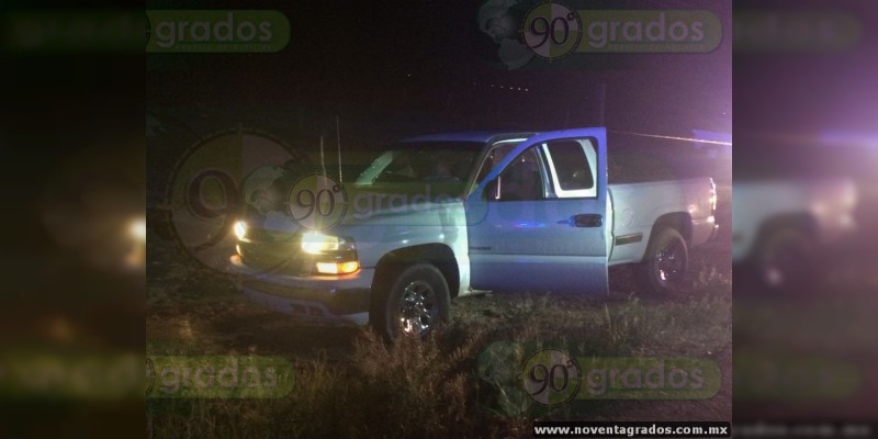 Un muerto y dos heridos, saldo de persecución y balacera en Mexicali - Foto 1 