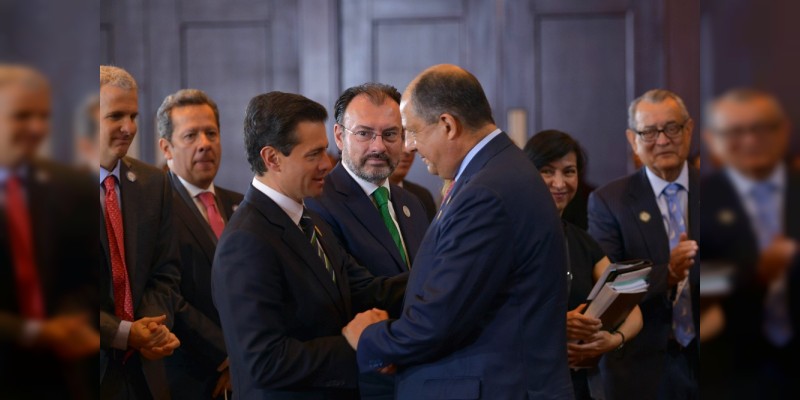 Peña Nieto llama a países de Centroamérica y el Caribe a atender las causas de la migración - Foto 2 