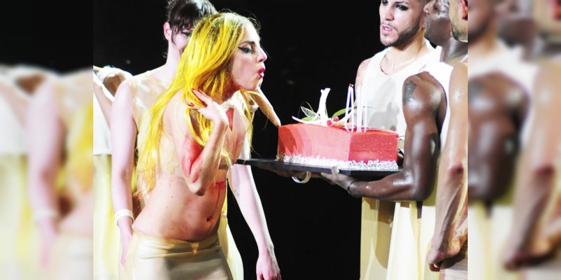  Lady Gaga festeja su cumpleaños   con todo el lujo que la caracteriza