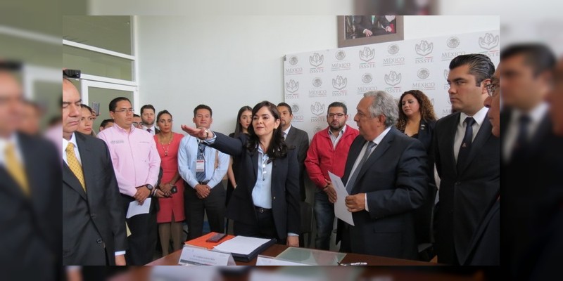 Rinde protesta Lorena García Peña como delegada del ISSSTE en Michoacán  