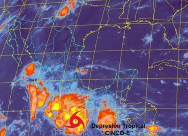 Se forma Depresión Tropical en costas de Guerrero; alertan por posible huracán 