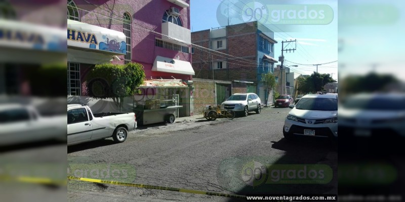 Atacan a  balazos a empleado de restaurante en Celaya, Guanajuato - Foto 1 