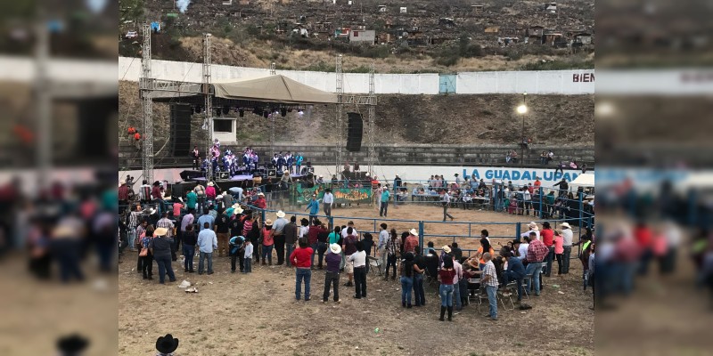 "Impresionante" jaripeo se vivió en "La Guadalupana" del Quinceo III 