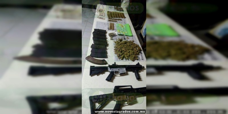 Con droga, armas y munición detienen a seis personas en Zihuatanejo - Foto 1 