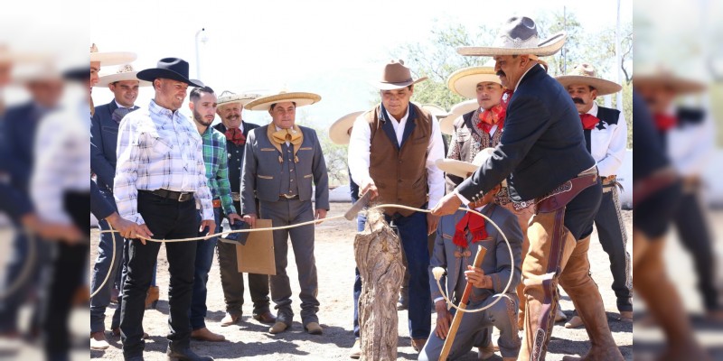 Anuncia Gobernador apoyo al florecimiento de la charrería en Michoacán  