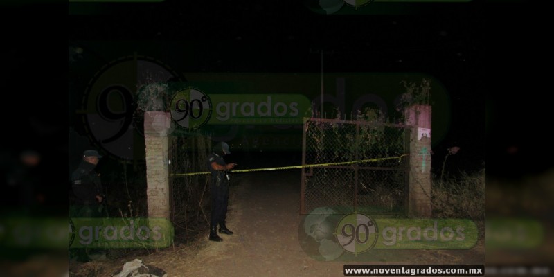 Localizan ahorcado a un hombre en predio de Jacona, Michoacán - Foto 0 