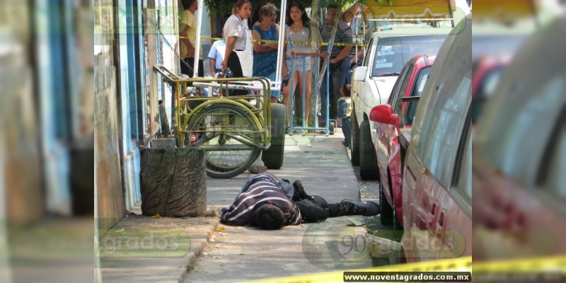 Asesinan a balazos a un hombre en calles de Zamora, Michoacán - Foto 2 