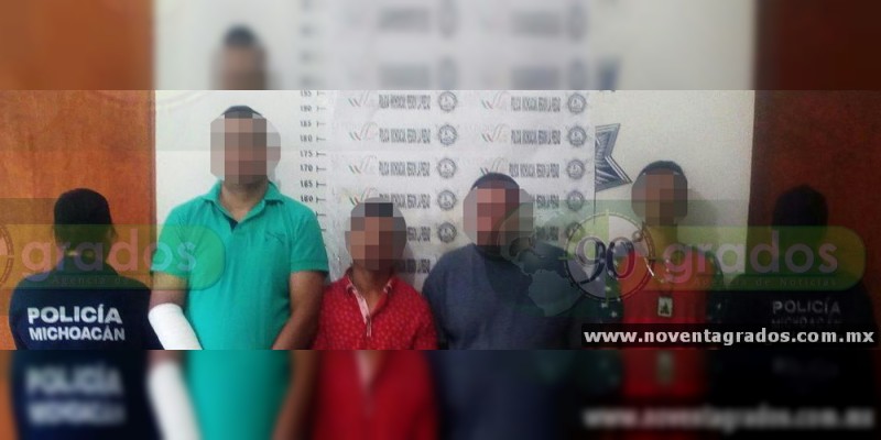 En poder de armas, dinero y munición detienen a cuatro presuntos delincuentes en La Piedad, Michoacán - Foto 2 