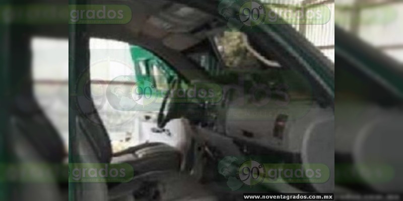 Aseguran camioneta blindada de manera artesanal en Camargo, Tamaulipas - Foto 2 