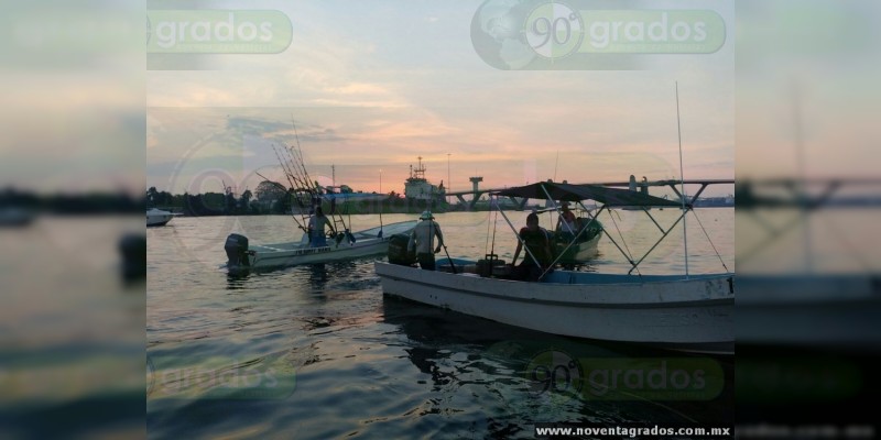 Celebra Club de Pesca su vigésimo aniversario en Lázaro Cárdenas, Michoacán - Foto 0 