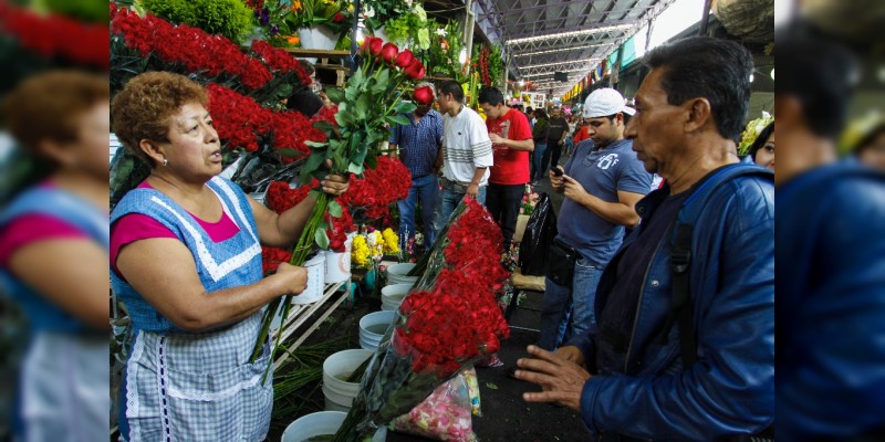 Flores y electrodomésticos, regalos que más reciben las mamás en su día 